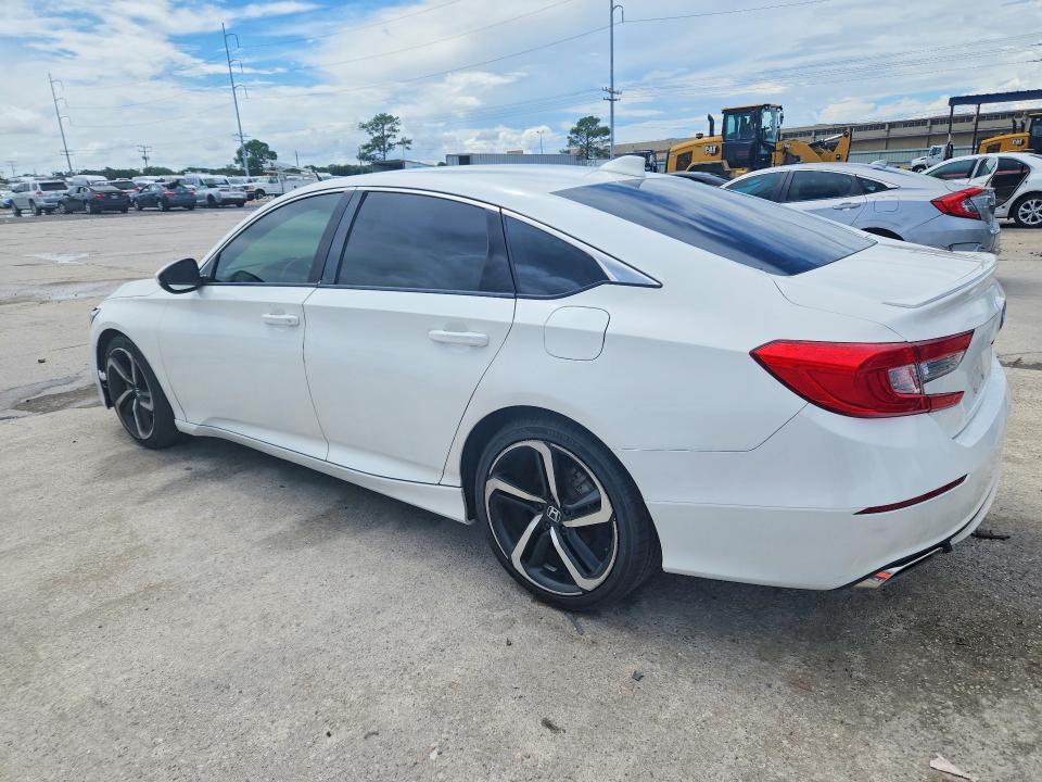 Photo 2 from auction – 2018 HONDA ACCORD with VIN 1HGCV1F39JA262618