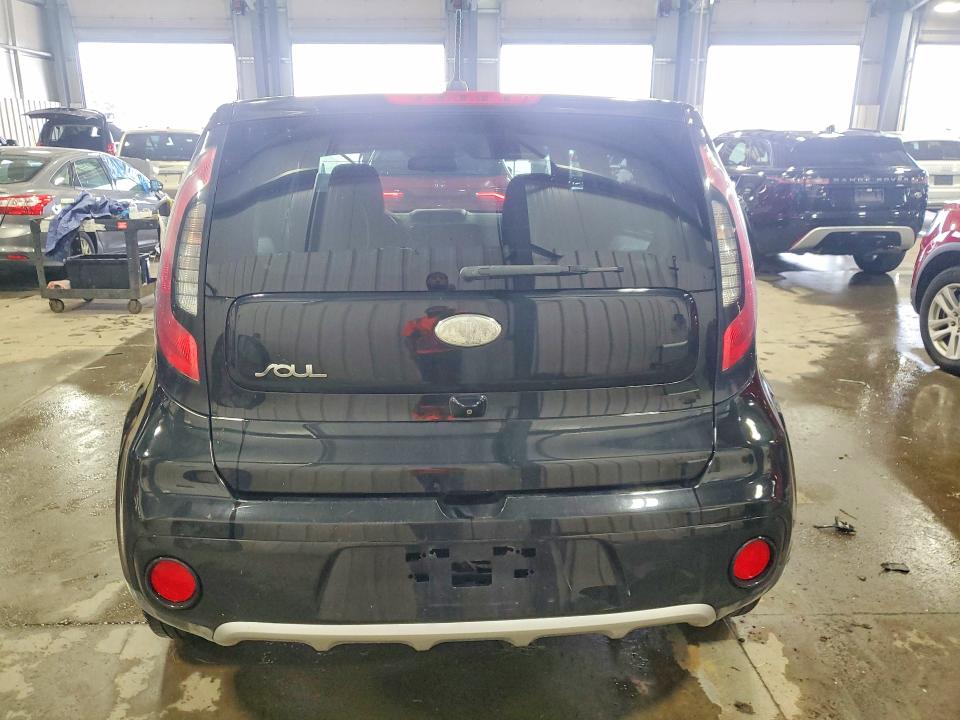 Photo 6 from auction – 2017 KIA SOUL with VIN KNDJP3A59H7410102