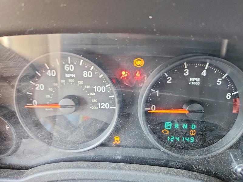 Photo 9 from auction – 2011 JEEP PATRIOT with VIN 1J4NF1GB6BD152680