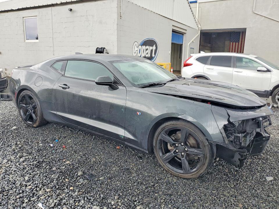 Photo 4 from auction – 2018 CHEVROLET CAMARO with VIN 1G1FB1RS9J0138208