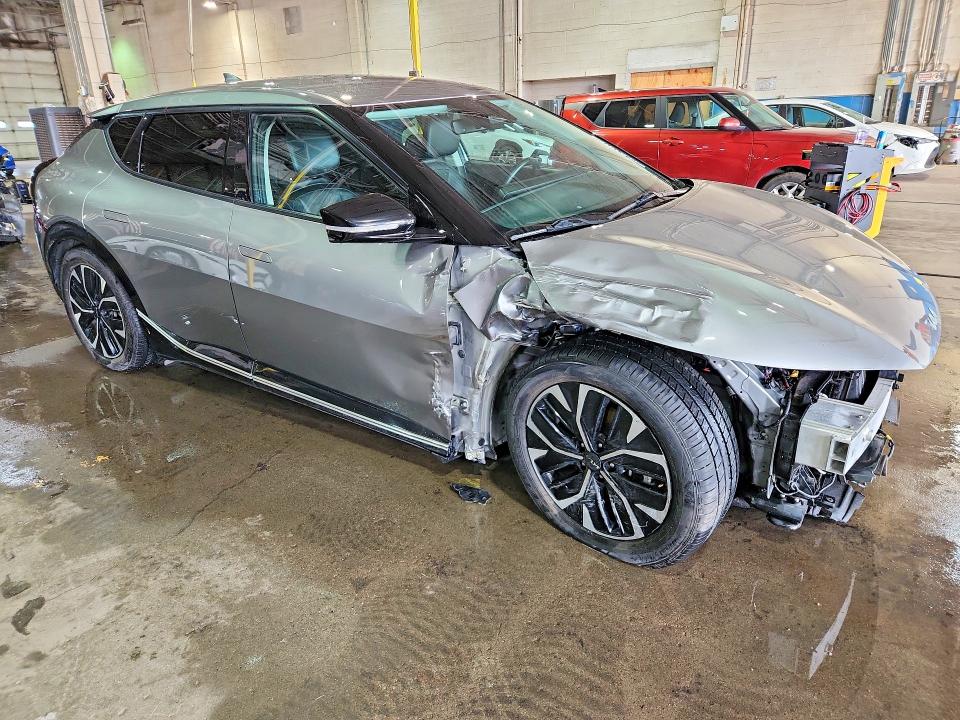صورة رقم 4 من المزاد - 2023 KIA EV6 مع VIN KNDC34LA8P5130573