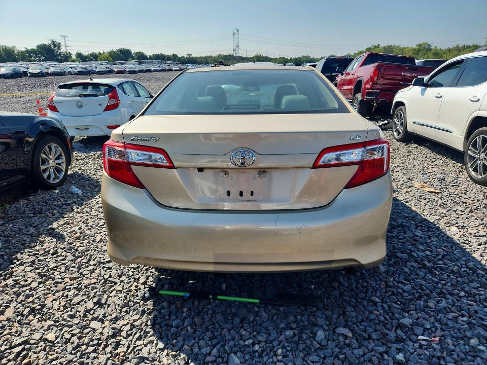 Photo 6 from auction – 2012 TOYOTA CAMRY with VIN 4T1BF1FK2CU037825