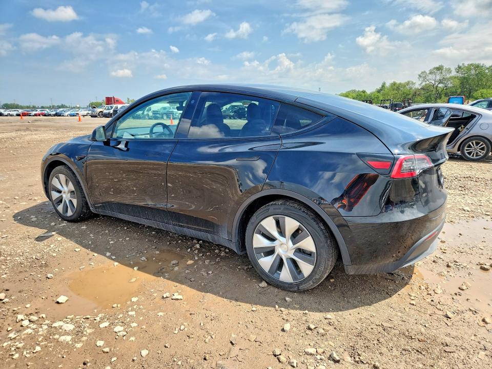Photo 2 from auction – 2021 TESLA MODEL Y with VIN 5YJYGDEE6MF064917