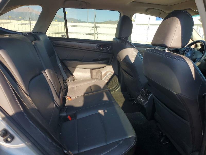 Photo 11 from auction – 2018 SUBARU OUTBACK with VIN 4S4BSANC2J3280026