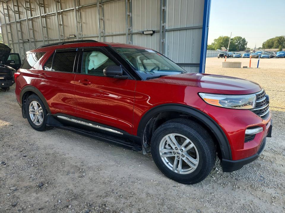 Photo 4 from auction – 2022 FORD EXPLORER with VIN 1FMSK8DH9NGA76408