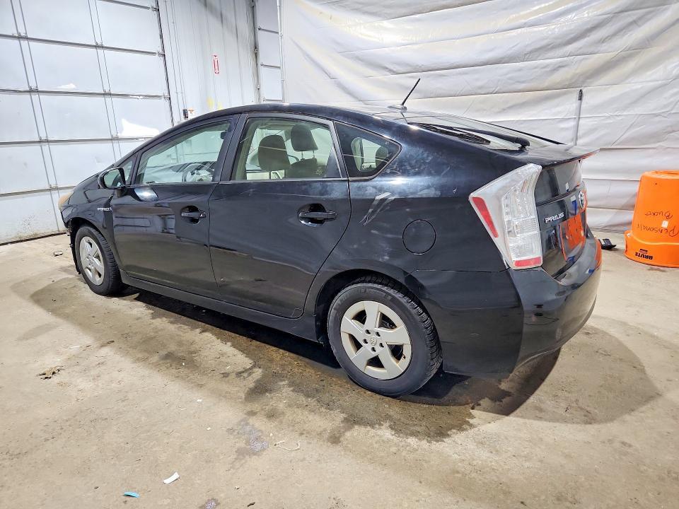 Photo 2 from auction – 2011 TOYOTA PRIUS with VIN JTDKN3DU7B1378502