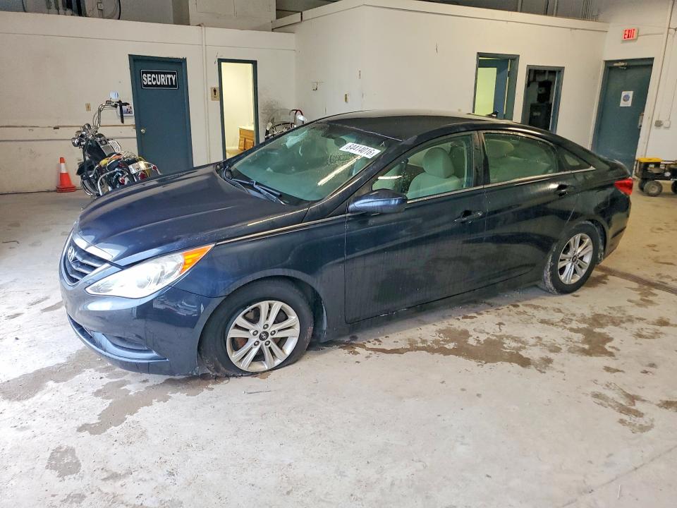 HYUNDAI SONATA 2011 with VIN 5NPEB4AC3BH180998 - Photo from auction