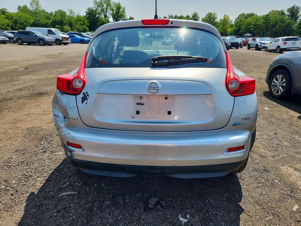 Photo 6 from auction – 2012 NISSAN JUKE with VIN JN8AF5MV2CT105412
