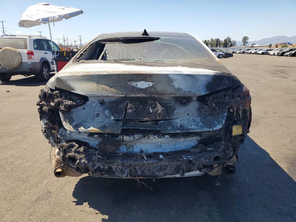 Photo 6 from auction – 2018 GENESIS G80 with VIN KMHGN4JE0JU234422