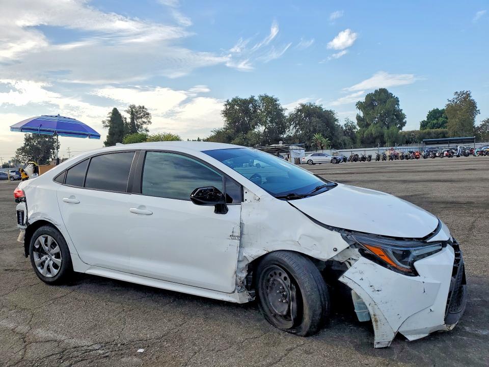 Photo 4 from auction – 2020 TOYOTA COROLLA with VIN 5YFEPRAE7LP016559