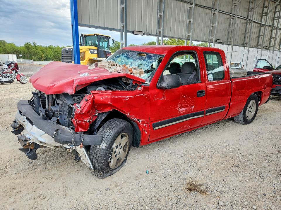 CHEVROLET SILVERADO 2005 с VIN 1GCEC19VX5Z238846 - Снимка от търг