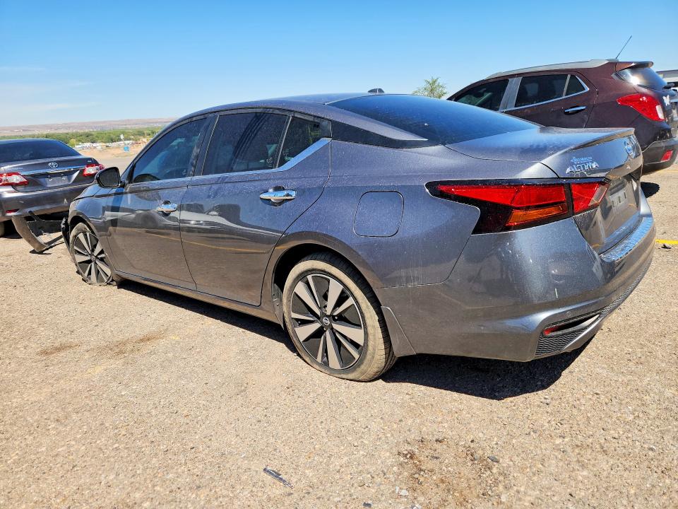 Photo 2 from auction – 2022 NISSAN ALTIMA with VIN 1N4BL4DV2NN363574