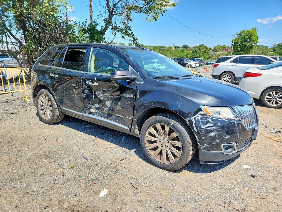 Photo 4 from auction – 2012 LINCOLN MKX with VIN 2LMDJ8JK1CBL13106