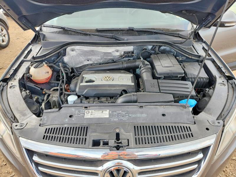 Photo 11 from auction – 2010 VOLKSWAGEN TIGUAN with VIN WVGBV7AX7AW538137