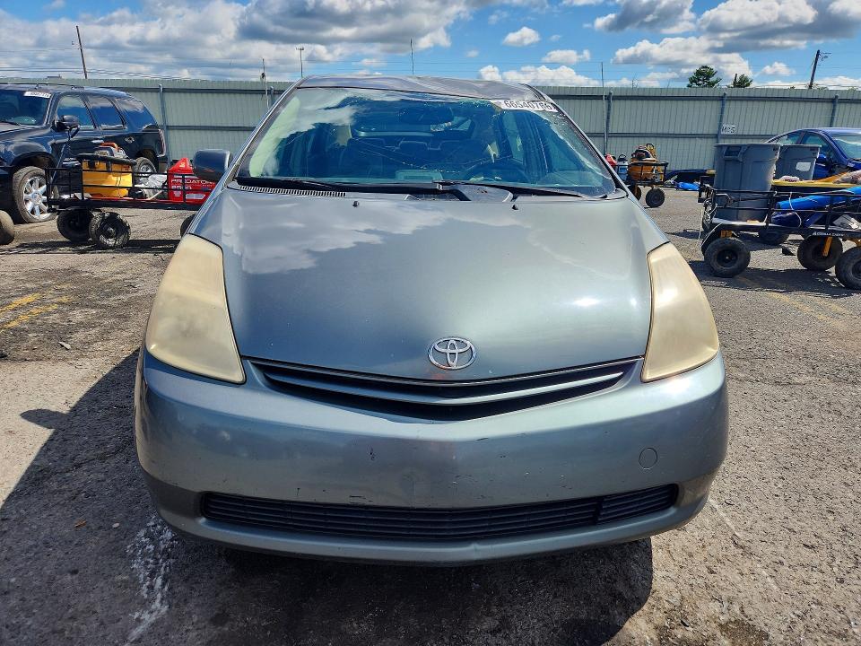 Photo 5 from auction – 2004 TOYOTA PRIUS with VIN JTDKB20U740045282