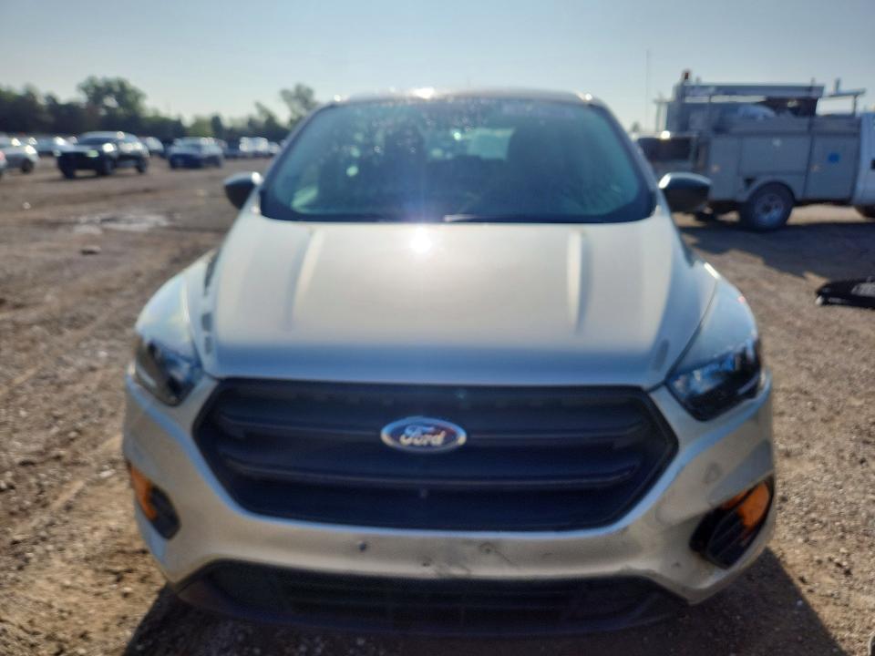 Photo 5 from auction – 2018 FORD ESCAPE with VIN 1FMCU0F70JUD41765