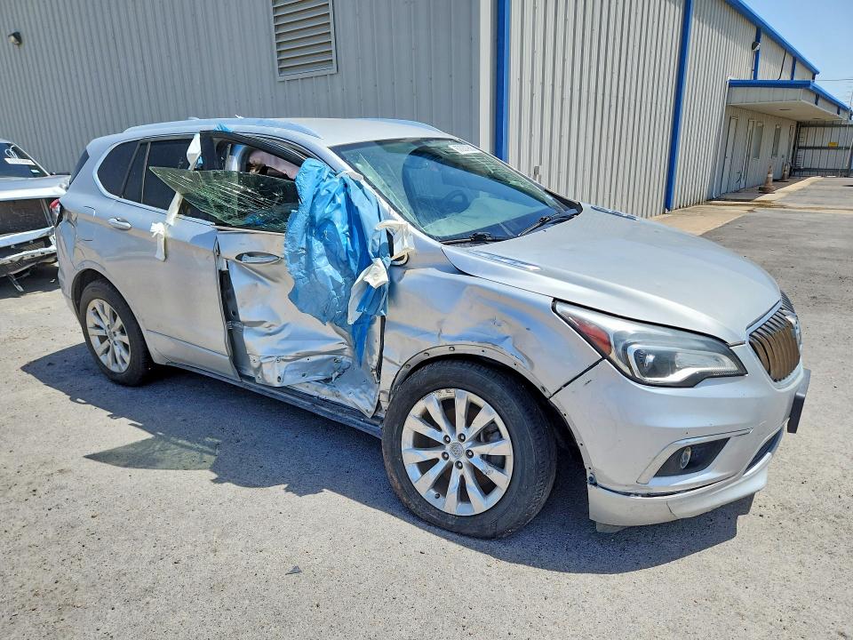 Photo 4 from auction – 2017 BUICK ENVISION with VIN LRBFXBSA0HD198041