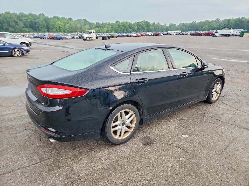 Photo 3 from auction – 2016 FORD FUSION with VIN 1FA6P0H73G5102242