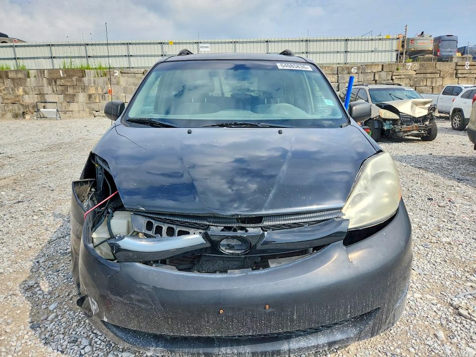 Photo 5 from auction – 2008 TOYOTA SIENNA with VIN 5TDZK23C48S169014