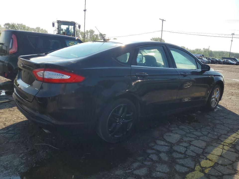 Photo 3 from auction – 2013 FORD FUSION with VIN 3FA6P0H7XDR124229