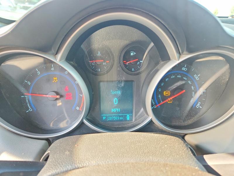 Photo 9 from auction – 2012 CHEVROLET CRUZE with VIN 1G1PC5SH8C7278980