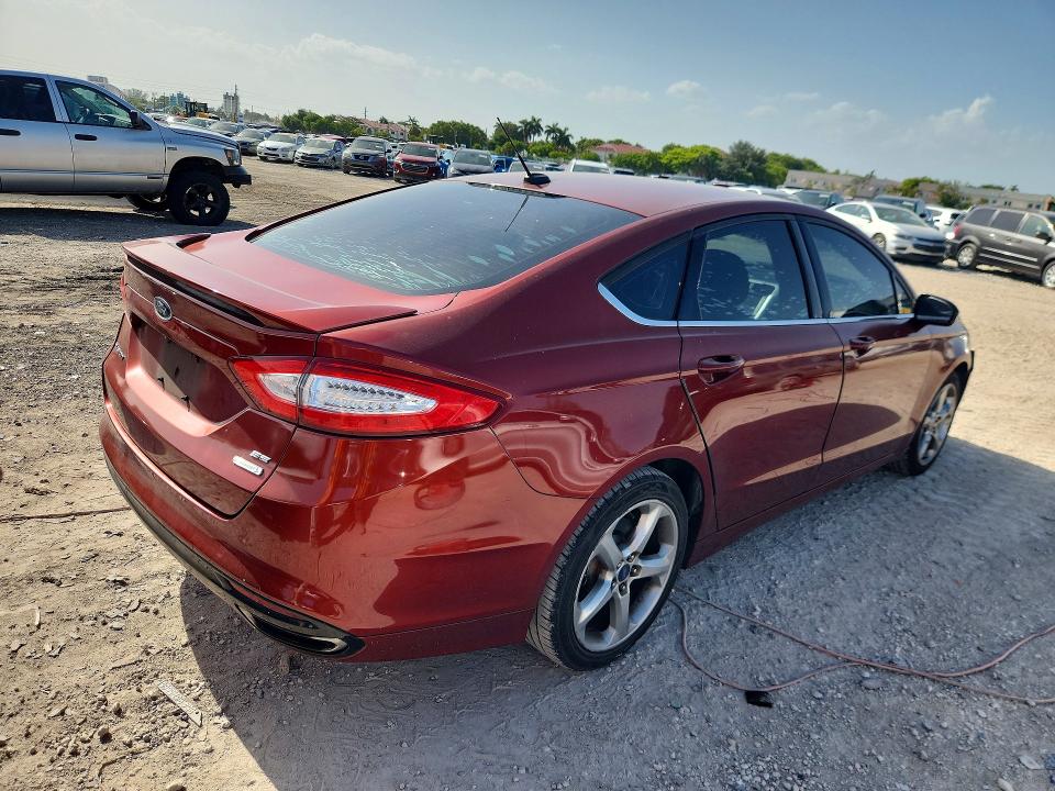 Photo 3 from auction – 2014 FORD FUSION with VIN 3FA6P0H91ER231155