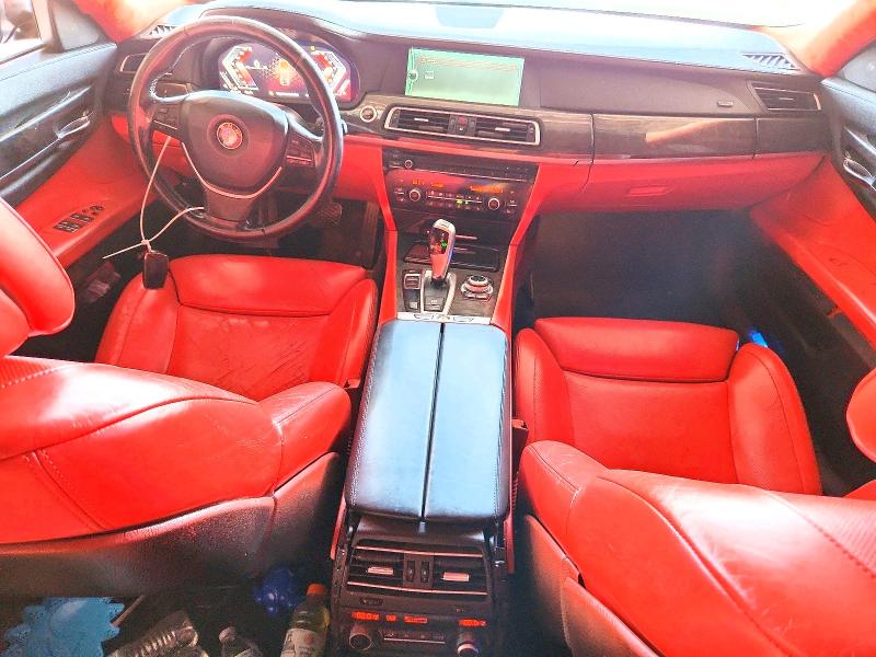 Photo 8 from auction – 2012 BMW 750 with VIN WBAKB8C55CC962822
