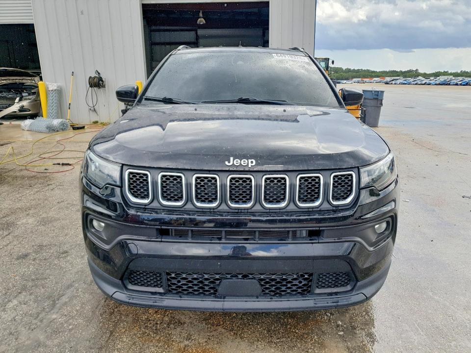 Снимка 5 от търг – 2023 JEEP COMPASS с VIN 3C4NJDBN5PT537074