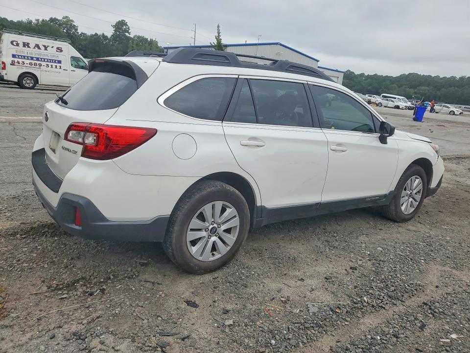 Photo 3 from auction – 2019 SUBARU OUTBACK with VIN 4S4BSABC0K3329035