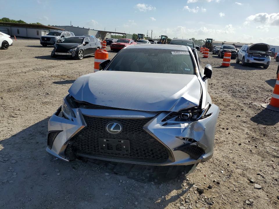 Zdjęcie 5 z aukcji – 2024 LEXUS ES z VIN 58AJZ1B1XRU175761