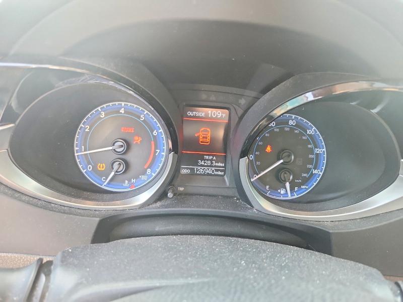 Photo 9 from auction – 2015 TOYOTA COROLLA with VIN 5YFBURHEXFP215496