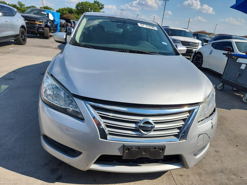 Photo 5 from auction – 2015 NISSAN SENTRA with VIN 3N1AB7AP1FY258693