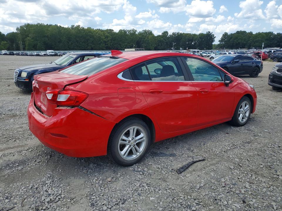 Photo 3 from auction – 2017 CHEVROLET CRUZE with VIN 1G1BE5SM2H7189477
