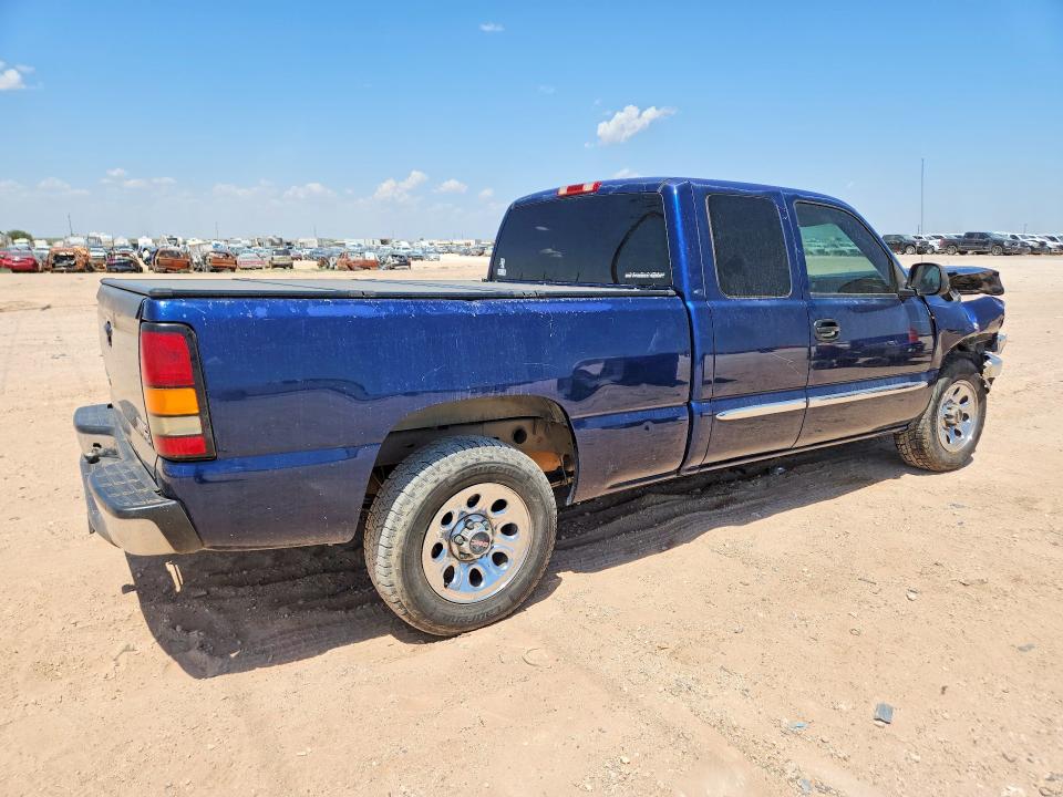Photo 3 from auction – 2004 GMC NEW SIERRA with VIN 2GTEC19T141377155