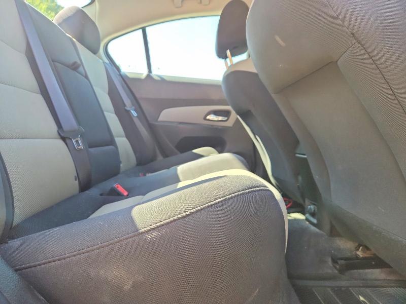 Photo 10 from auction – 2012 CHEVROLET CRUZE with VIN 1G1PD5SHXC7123456