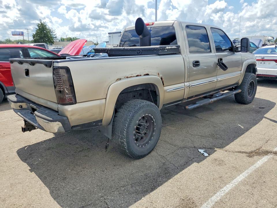 Photo 3 from auction – 2002 GMC SIERRA with VIN 1GTHK23102F145486