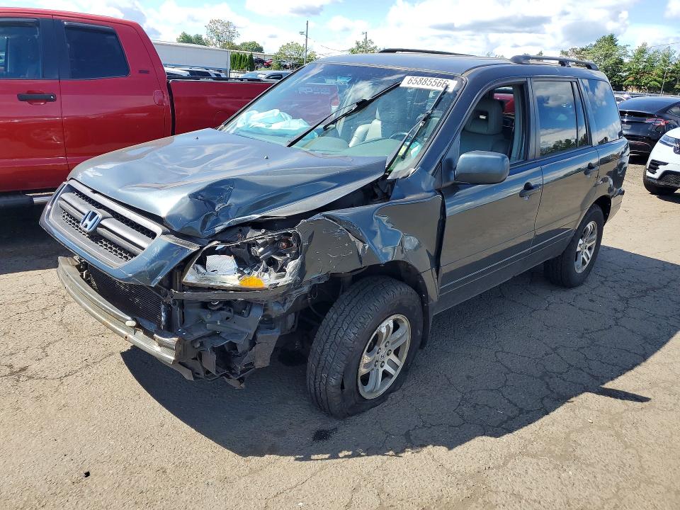 HONDA PILOT 2004 with VIN 2HKYF18554H510814 - Photo from auction