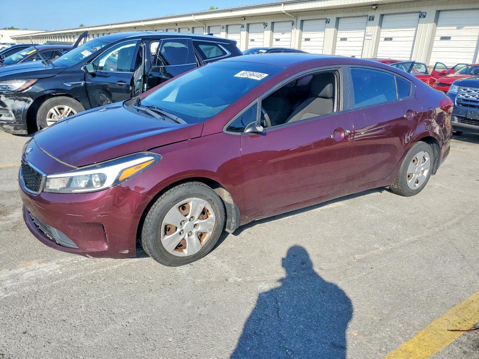 KIA FORTE 2018 with VIN 3KPFK4A77JE264039 - Photo from auction