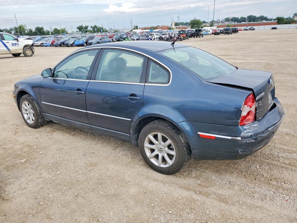 Photo 2 from auction – 2004 VOLKSWAGEN PASSAT with VIN WVWPD63B94E347001