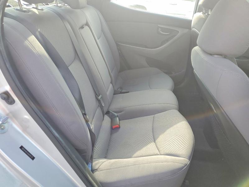 Photo 10 from auction – 2016 HYUNDAI ELANTRA with VIN 5NPDH4AEXGH656179