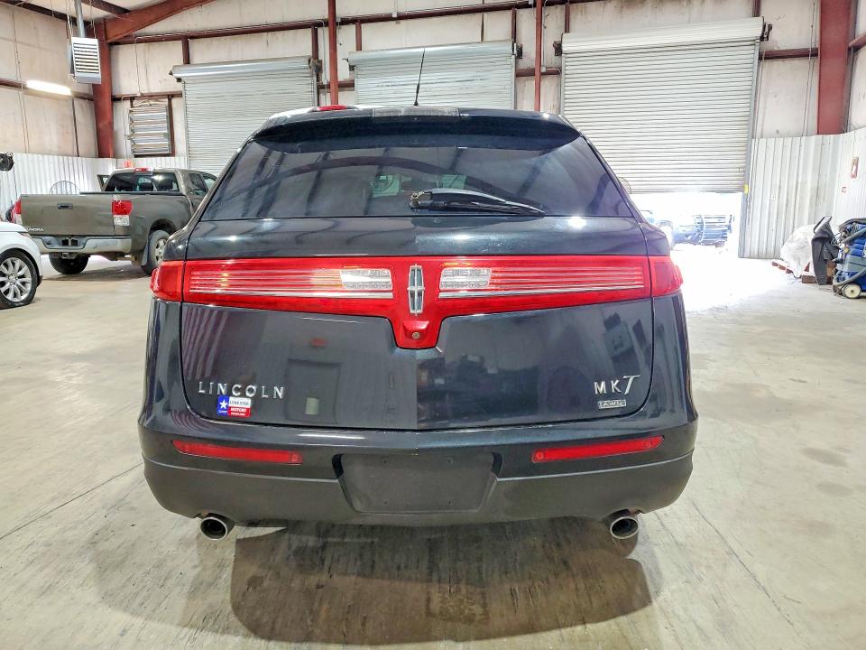 Photo 6 from auction – 2014 LINCOLN MKT with VIN 2LMHJ5NK6EBL56675