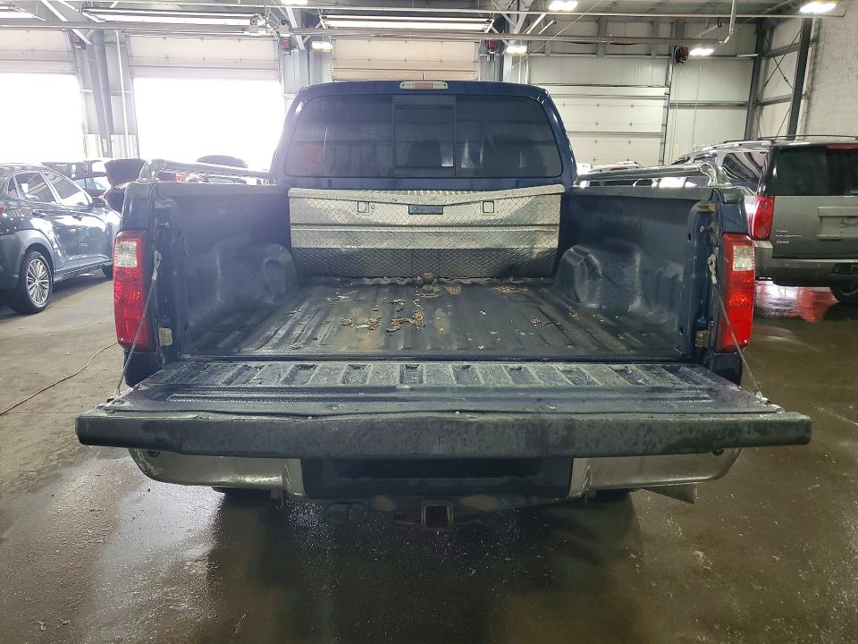 Zdjęcie 6 z aukcji – 2012 FORD F350 z VIN 1FT8W3BT7CED17825
