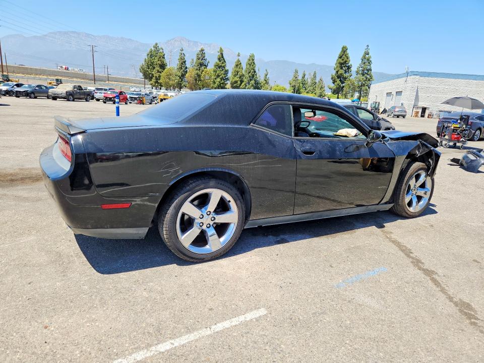 Фото 3 с аукциона – 2014 DODGE CHALLENGER с VIN 2C3CDYAG5EH196469