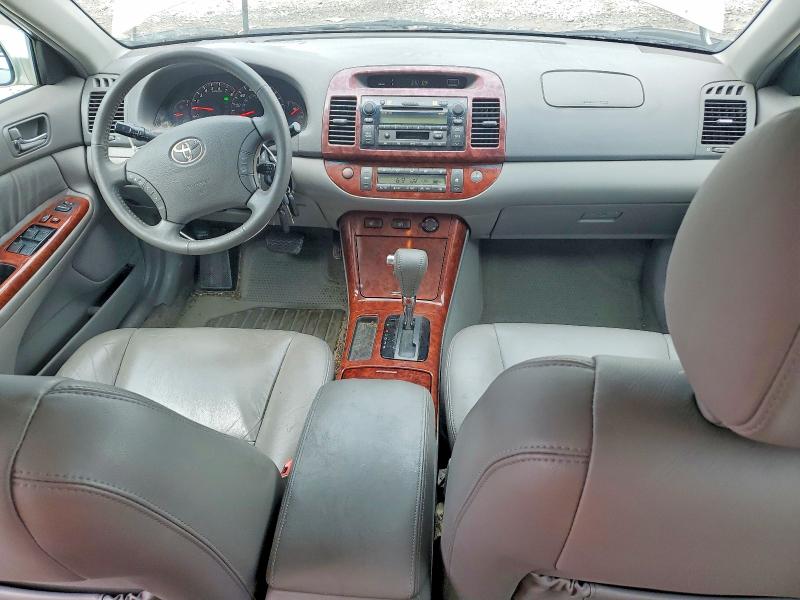 Photo 8 from auction – 2005 TOYOTA CAMRY with VIN 4T1BF30K05U614410