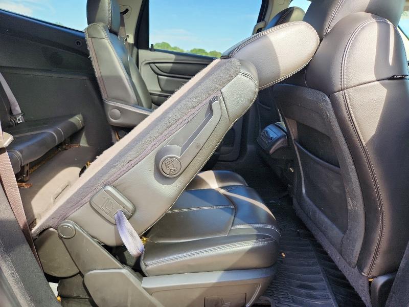 Photo 11 from auction – 2015 CHEVROLET TRAVERSE with VIN 1GNKVHKD6FJ121716