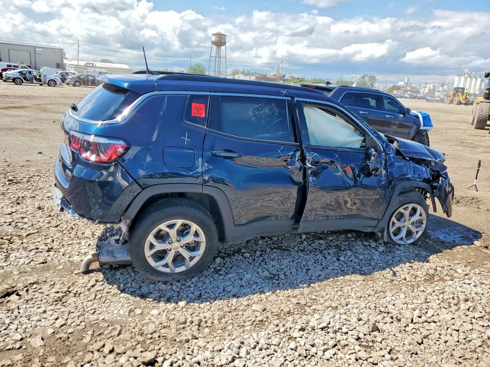 Photo 3 from auction – 2024 JEEP COMPASS with VIN 3C4NJDBN9RT170568