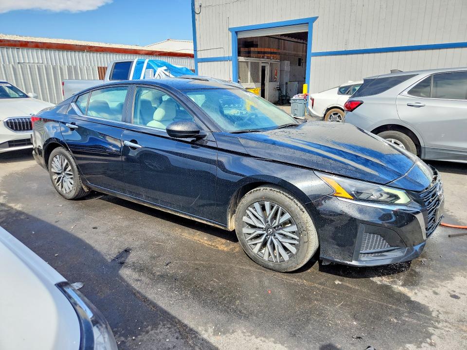 Photo 4 from auction – 2024 NISSAN ALTIMA with VIN 1N4BL4DV6RN371473