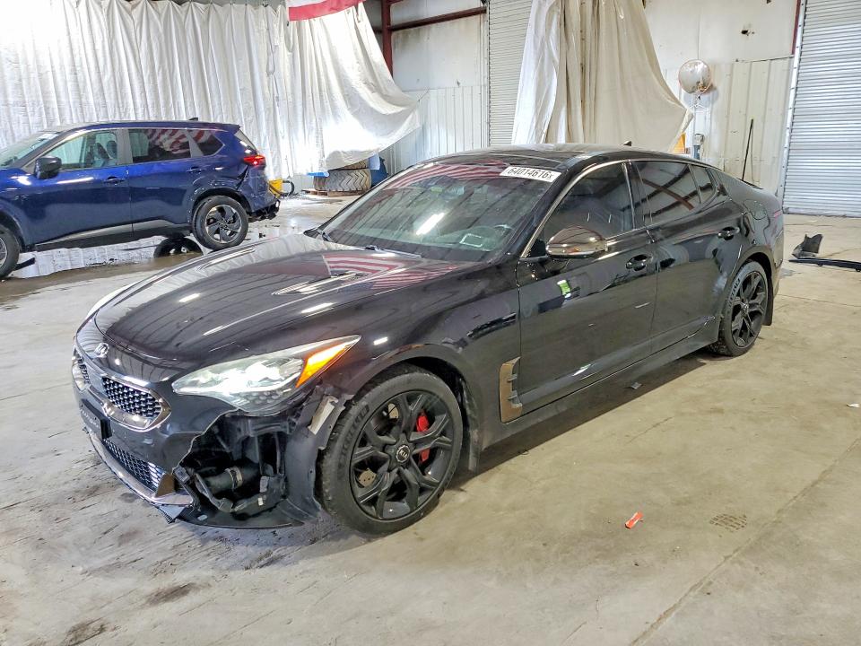 KIA STINGER 2018 with VIN KNAE55LC1J6040285 - Photo from auction