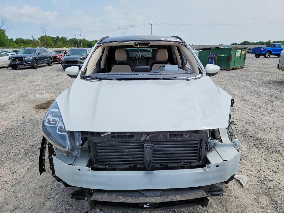 Photo 5 from auction – 2020 FORD ESCAPE with VIN 1FMCU9J93LUA27270