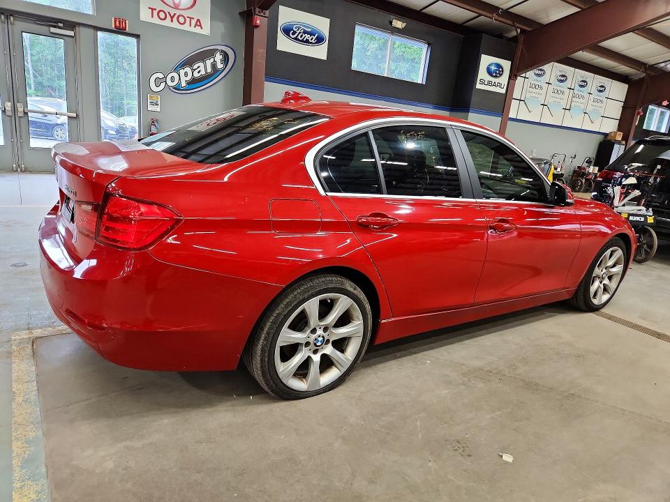 Photo 3 from auction – 2015 BMW 320 with VIN WBA3C3G58FNS73297